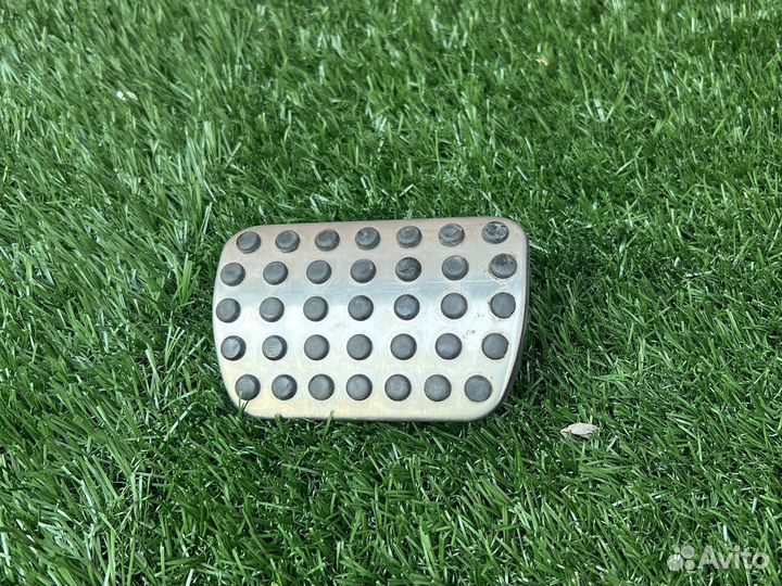 Накладка педали тормоза Mercedes