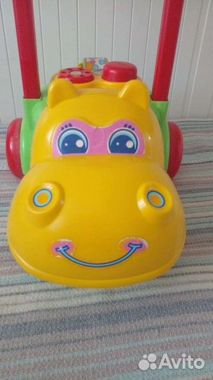 Игрушка-каталка бегемот