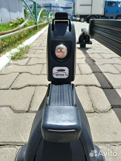 Крепления для лыж и сноуборда на крышу автомобиля