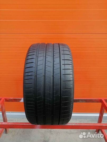 Pirelli P Zero PZ4 315/30 R21