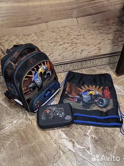 Ранец школьный для мальчика delune