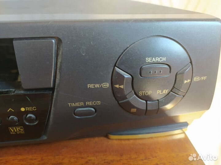 Видеомагнитофон panasonic