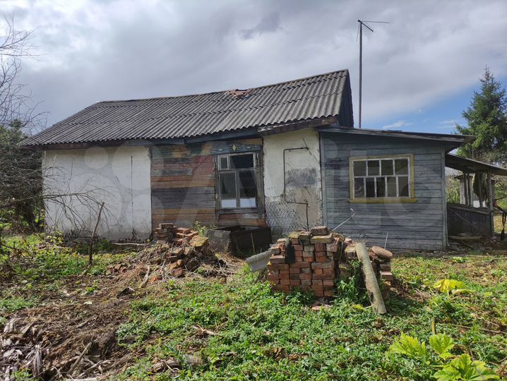 Дом 48 м² на участке 13 сот.