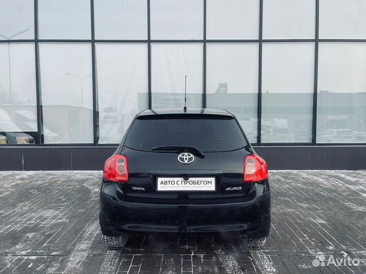 Toyota Auris 1.6 МТ, 2008, 273 200 км