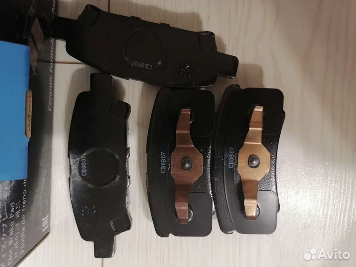 Тормозные колодки mitsubishi lancer9 10 Outlander