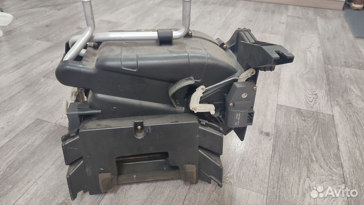 Печка subaru forester SF