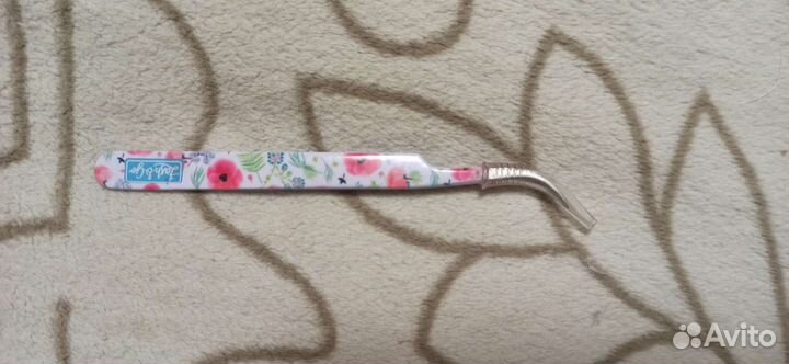 Пинцет для ресниц