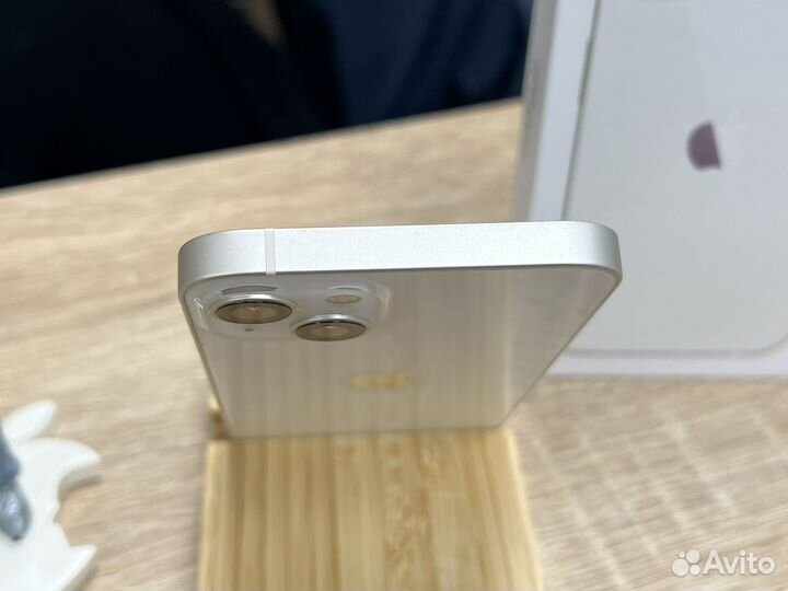 iPhone 13, 256 ГБ