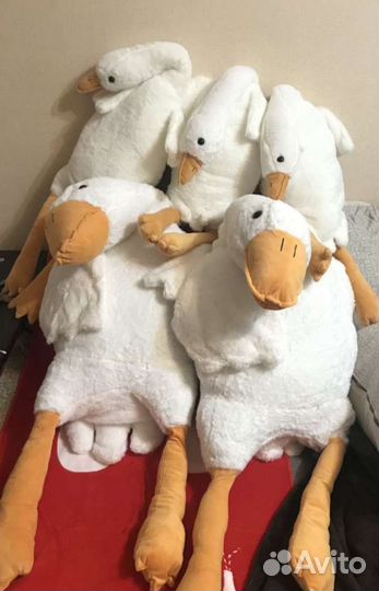 Гусь игрушка мягкая