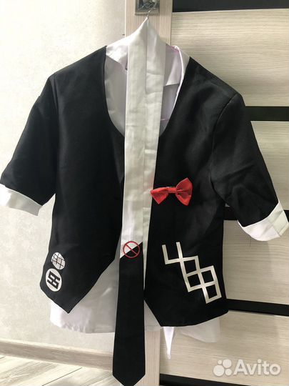 Аниме косплей на Эношиму Джунко из данганронпы