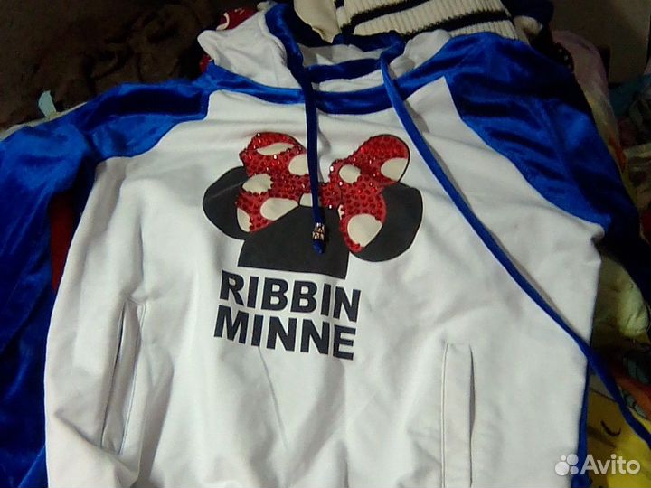 Спортивный костюм