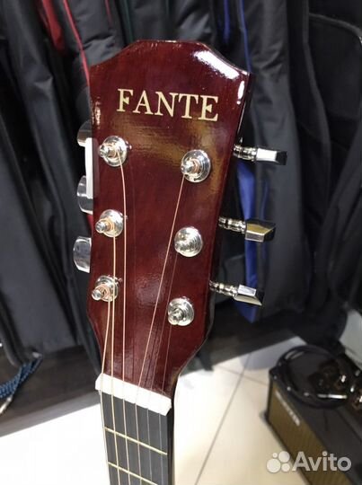 Гитара акустическая новая