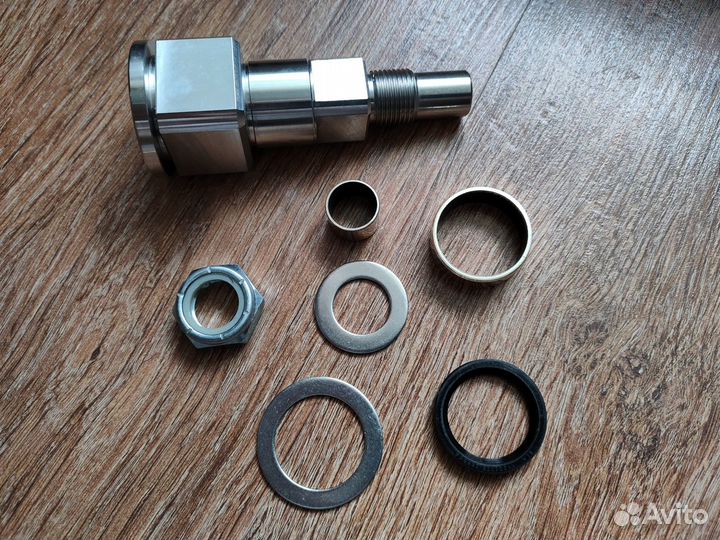 Шток поворотного кронштейна Mercruiser Alpha Bravo