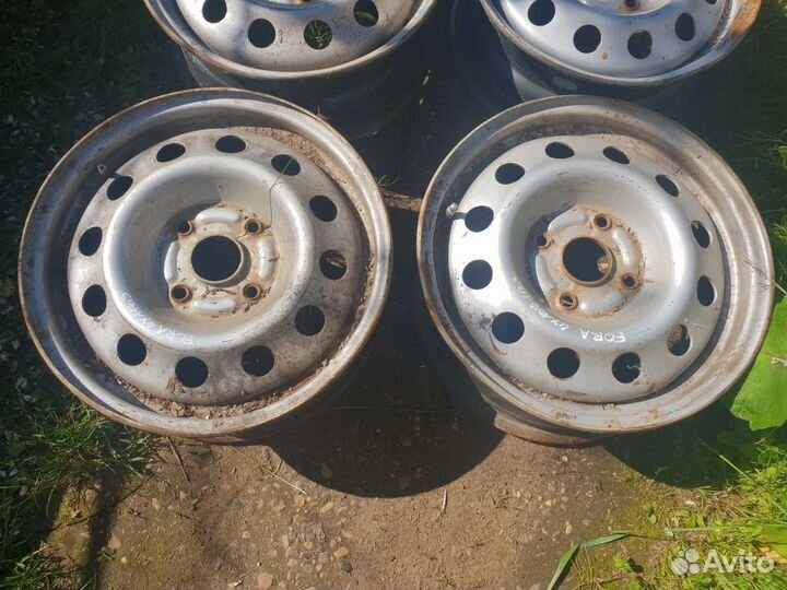 Комплект штампованных дисков chery fora r15 6j