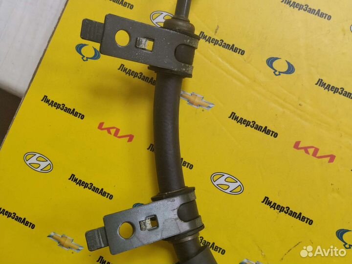 Шланг гур Kia Sorento -06 57500-3E050