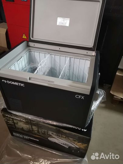 Автохолодильник Компрессорный Dometic CFX3 55