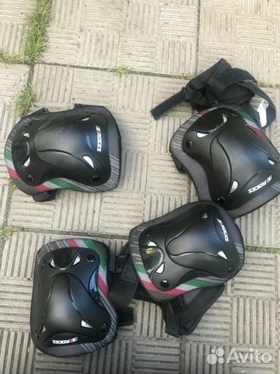 Ролики мужские с защитой и переноской