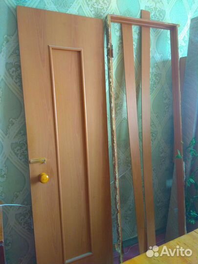 Двери межкомнатная б/у, в хорошем состояние