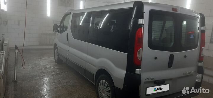Opel Vivaro 2.0 МТ, 2012, 310 000 км