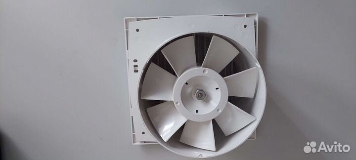 Вентилятор вытяжной канальный бу