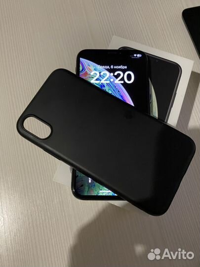 iPhone Xs, 64 ГБ