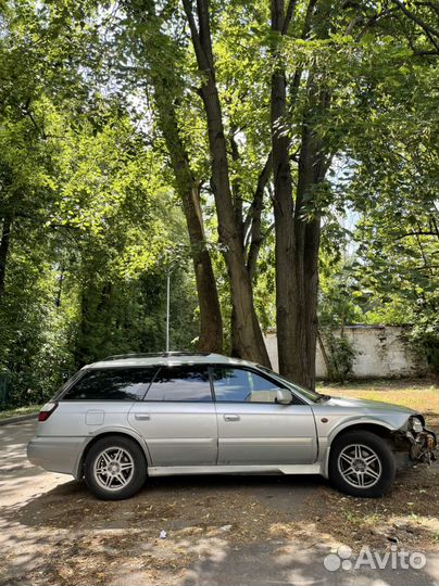 Subaru Outback 2.5 AT, 2002, битый, 465 000 км