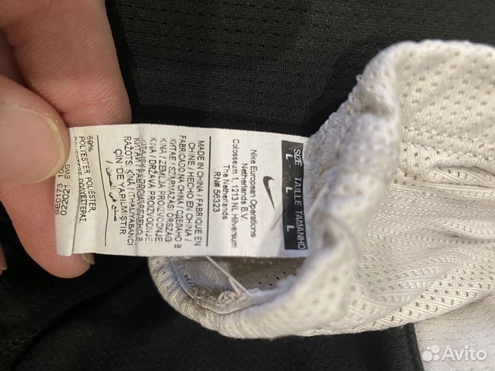 Футбольные щитки