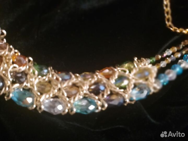 Украшение на шею