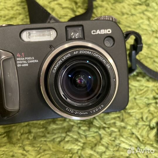 Фотоаппарат Casio QV-4000 / 4.1 MP / CCD 2yk