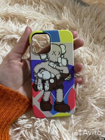Крышка kaws на iPhone 12 Mini