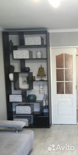 Полки стеллажи