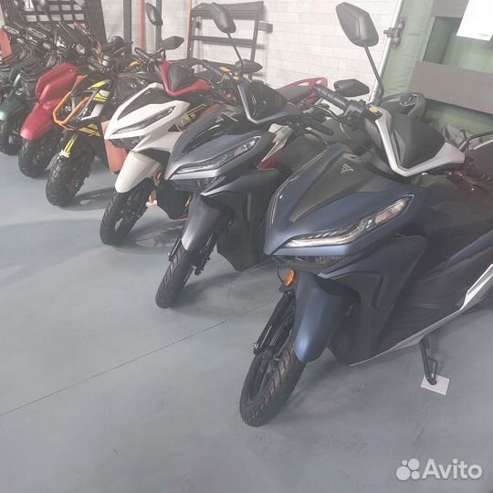 Макси-скутер Vento(Венто) Inferno