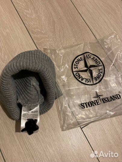 Мужская шапка Stone island