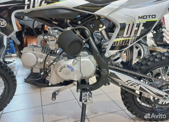 Питбайк Regulmoto Five бело-черный