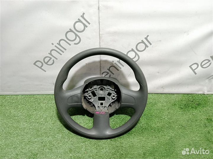 Руль Nissan Cube Z12