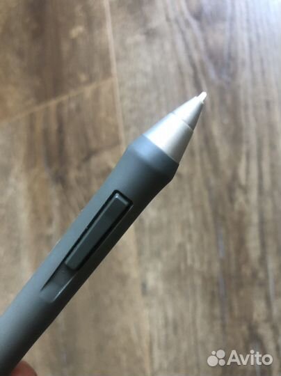 Перо Wacom для Intuos3 и Cintiq Grip Pen (ZP-501E)