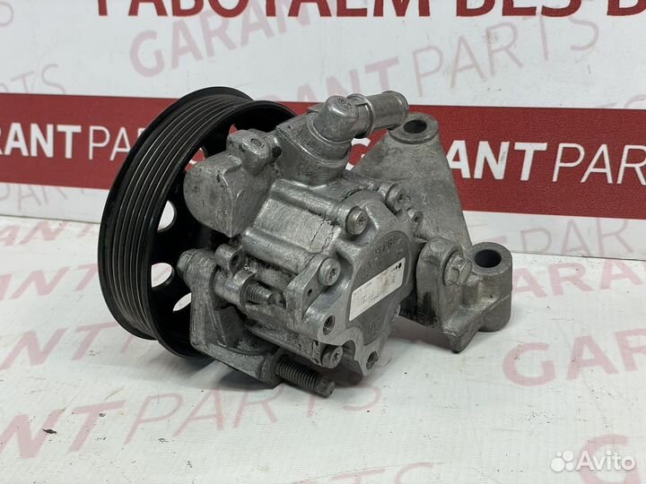 Насос гур Cadillac CTS 08-13