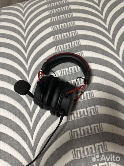 Игровые наушники hyperx