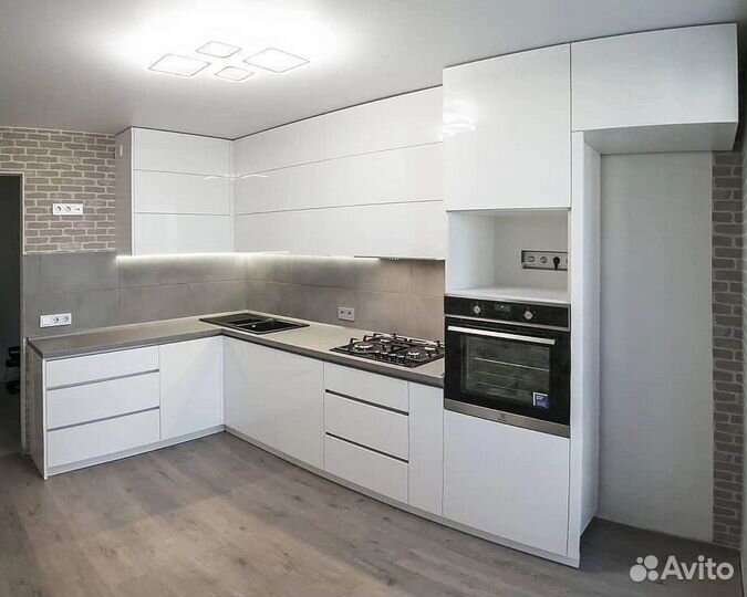 Кухня на заказ новая