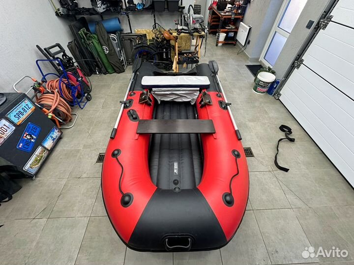 Надувная лодка Ривьера 2900