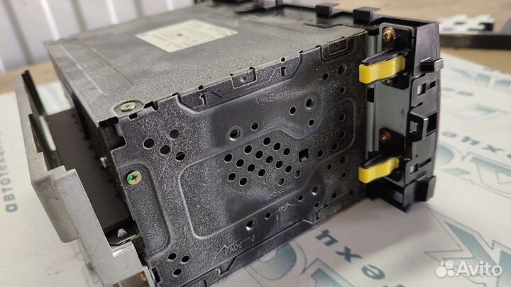 Магнитола Тойота Приус 20