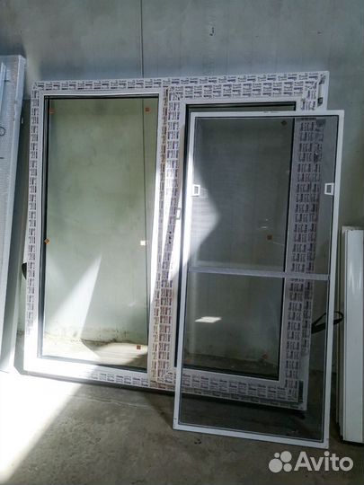 Пластиковые окна и двери новые