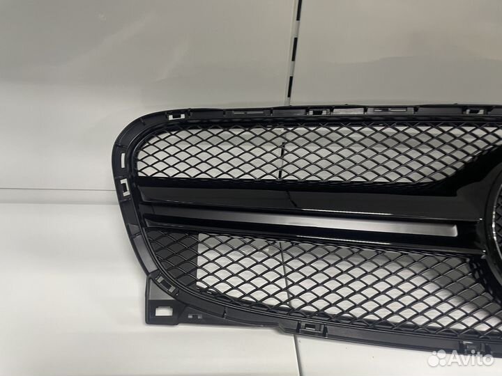 Решетка радиатора AMG на Mercedes W176 до рест
