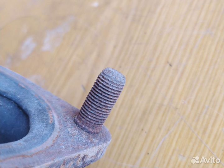 Выпускной коллектор kia cerato 2019 год