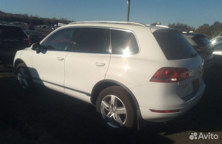 Разбор на запчасти Volkswagen Touareg 2010-2014