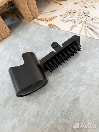 Моюший пылесос