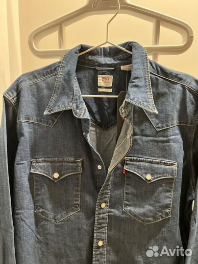Джинсовая рубашка Levis, размер L