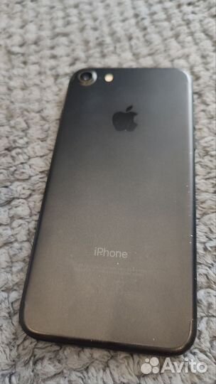 iPhone 7, 32 ГБ