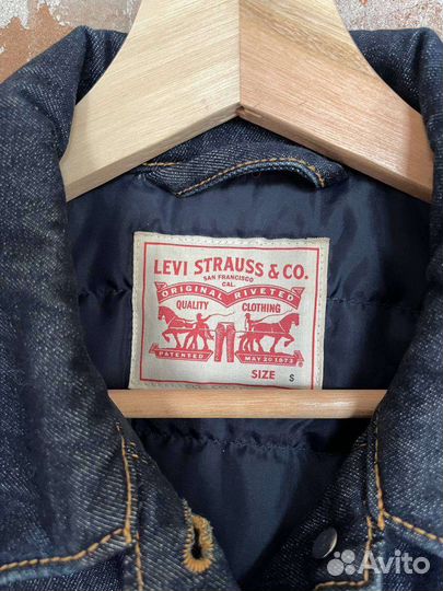 Утеплённая джинсовая куртка Levis