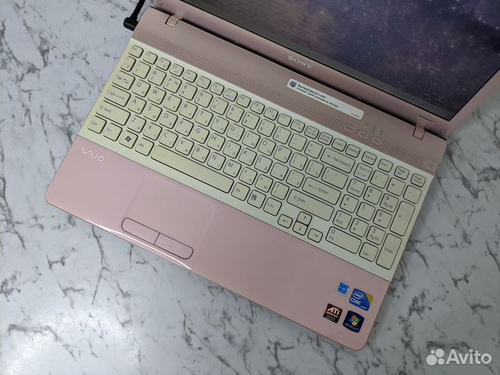 Ноутбук Sony vaio core i3